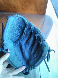 Nikona kids baseball glove