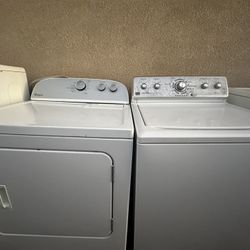 Washer & Electric Dryer Set