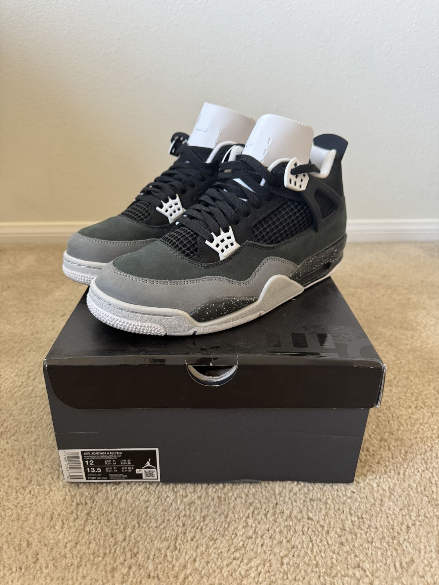 Air Jordan 4 Retro “FEAR” Men Size 12