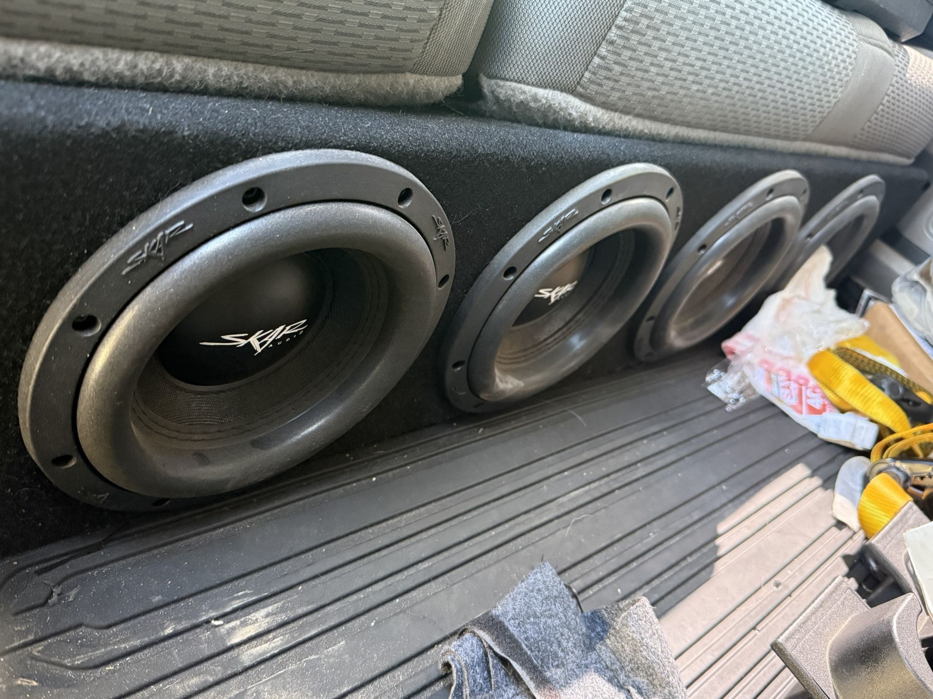 Skar ford f series quad 8” subwoofer + 3500.1D amp