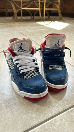 Nike Air Jordan Youth A4 GS Size 6Y