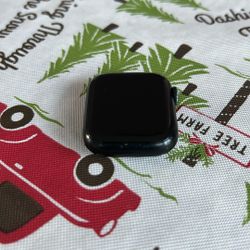 Apple Watch Series 8 