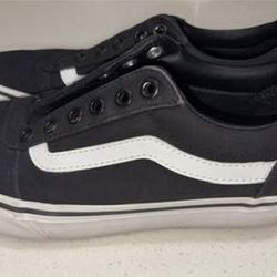 Worn Women’s 6.5 Vans (no Laces)