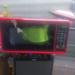 Small Microwave Gently Used