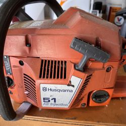 Husqvarna 51 Chain Saw 