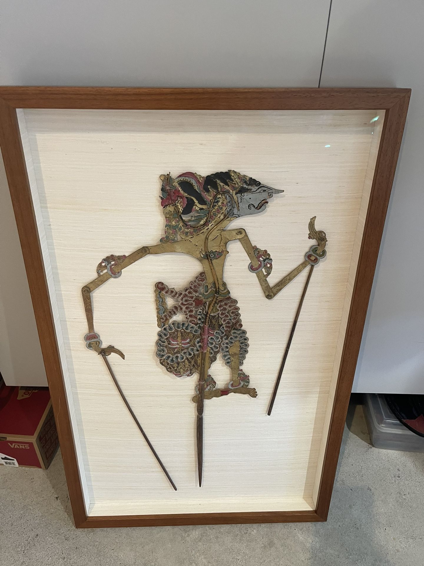 SHADOW PUPPET