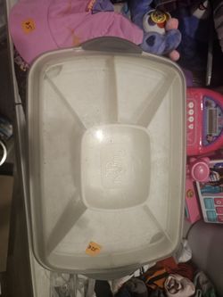 PAMPERED CHEF DIVIDED SERVING TRAY