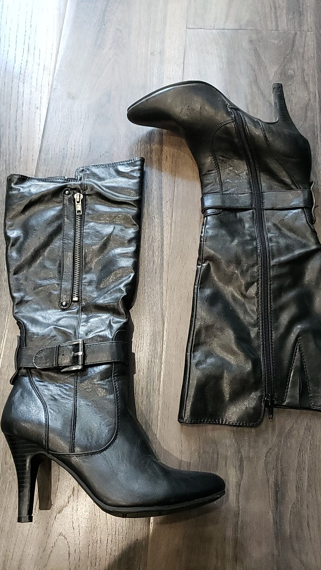 White Mt. Black leather boots