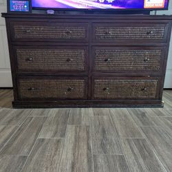 Pier One Dresser Set