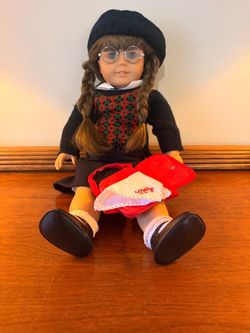 1991 American Girl Doll - Molly + books + accessories
