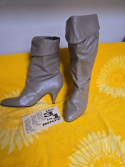 Ladies Leather Boots