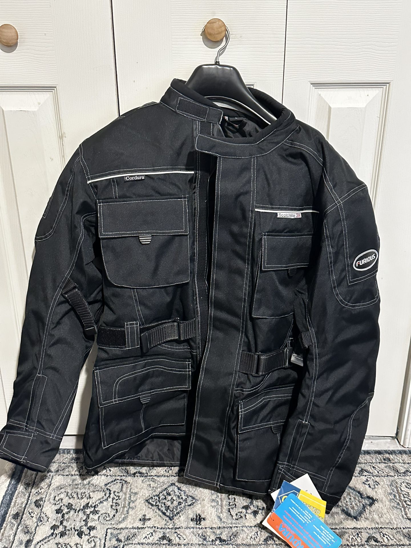 CE ARMORED. BIKER JACKET.