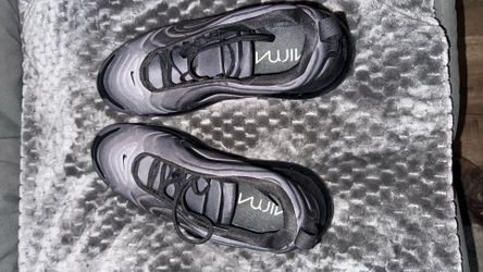 Nike Air Max 720 Triple Black