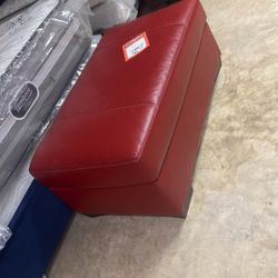 Brand new cocktail ottoman $188 read only