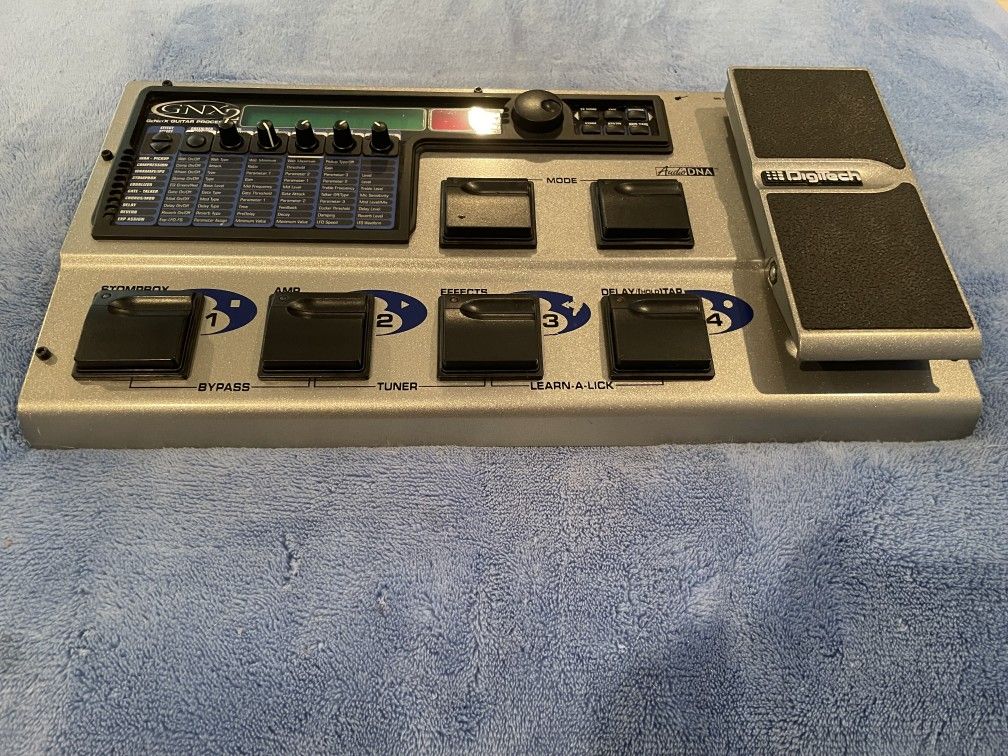 GNX2 Guitar Processor