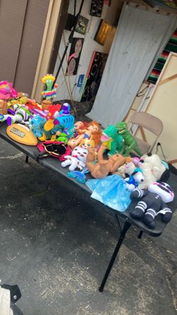 Big sale !! Everything is $3
