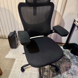 Marsail Ergonomic Office Chair: Office Computer Desk Chair with High Back Mesh and Adjustable Lumbar