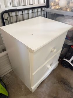 Bed and night table for girl