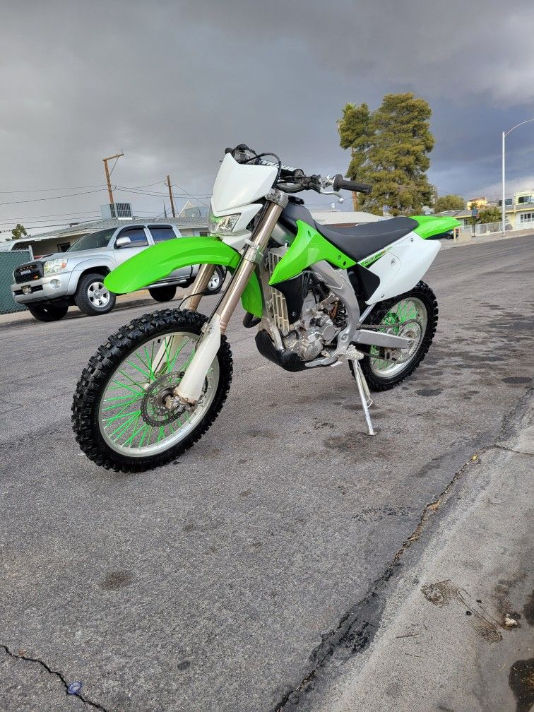 2009 kawasaki klx R for Sale in Las Vegas, NV - OfferUp