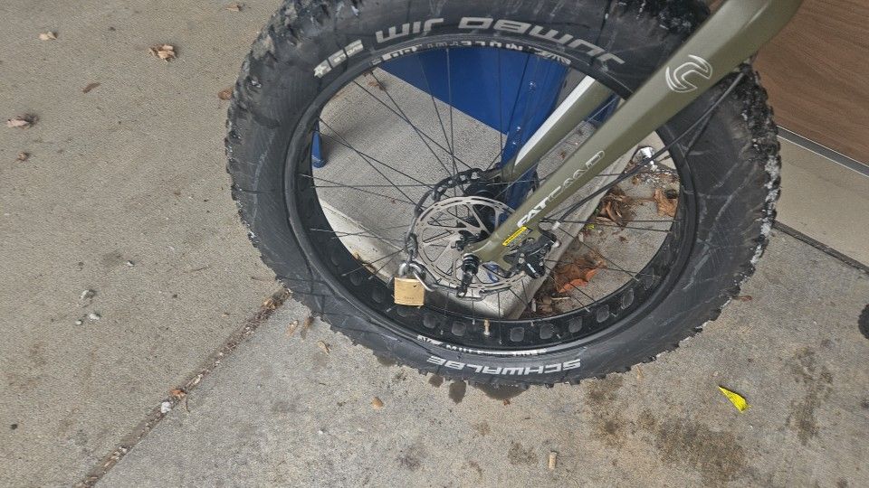Cannondale Fat Tire Disc Brakes