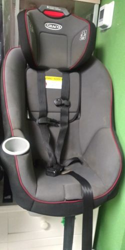 Used GRACO Car Seat$ 50.00