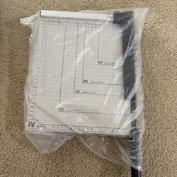 Paper Cutter / Guillotine Trimmer – Unused Like New