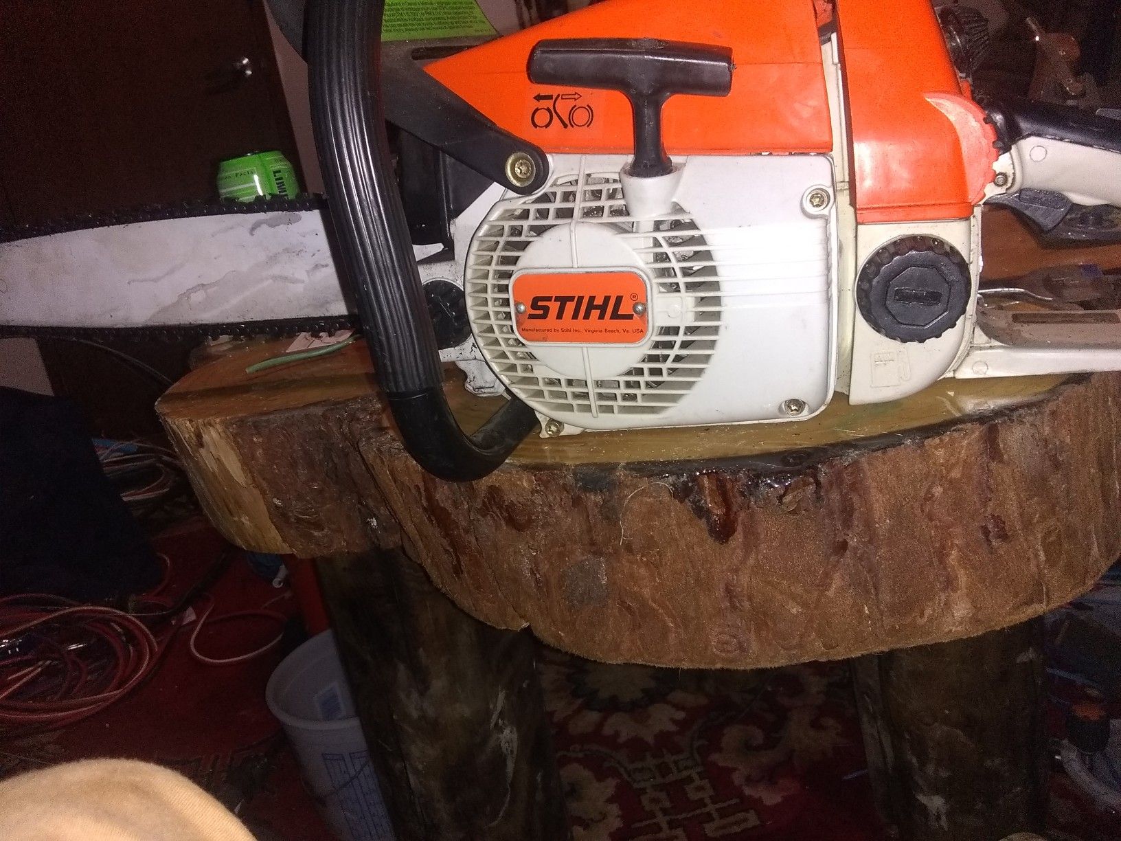 STIHL 024 WOOD BOSS 24" bar and new chain. for Sale in Everett, WA