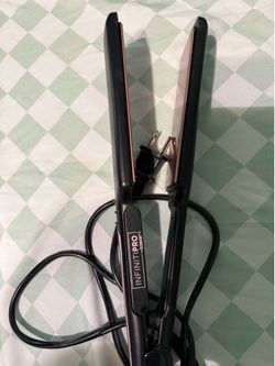 CONAIR INFINITE PRO  Flat Iron / Straightener