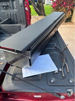 Roll-n-Lock Bed Cover F-150