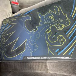 MEGA CHARIZARD ULTRA PREMIUM COLLECTION