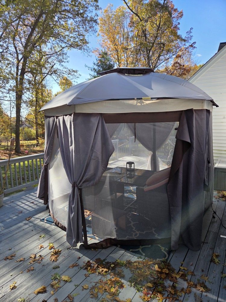 Gazebo Canopy With Sturdy Frame