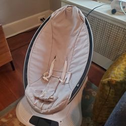 Mamaroo Swing For Sale - Excellent Condition