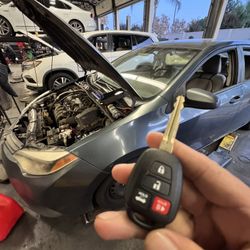 Car Keys/Fobs/Llaves De Autos 