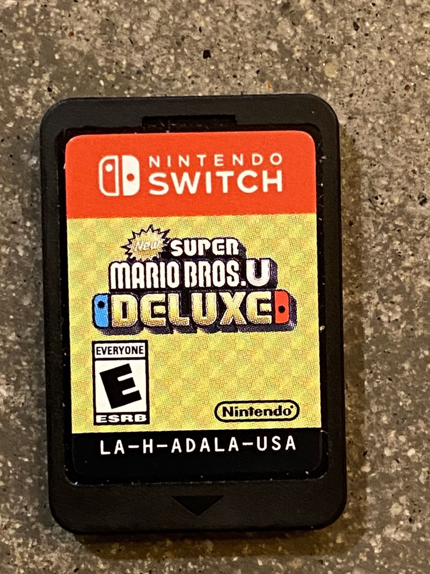 Nintendo Switch Super Mario Bros U Deluxe