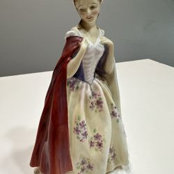 Vintage Royal Doulton Bess Bone China Figurine HN2002 1946