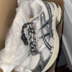 ASICS Gel-1130 Kith Cream Scarab