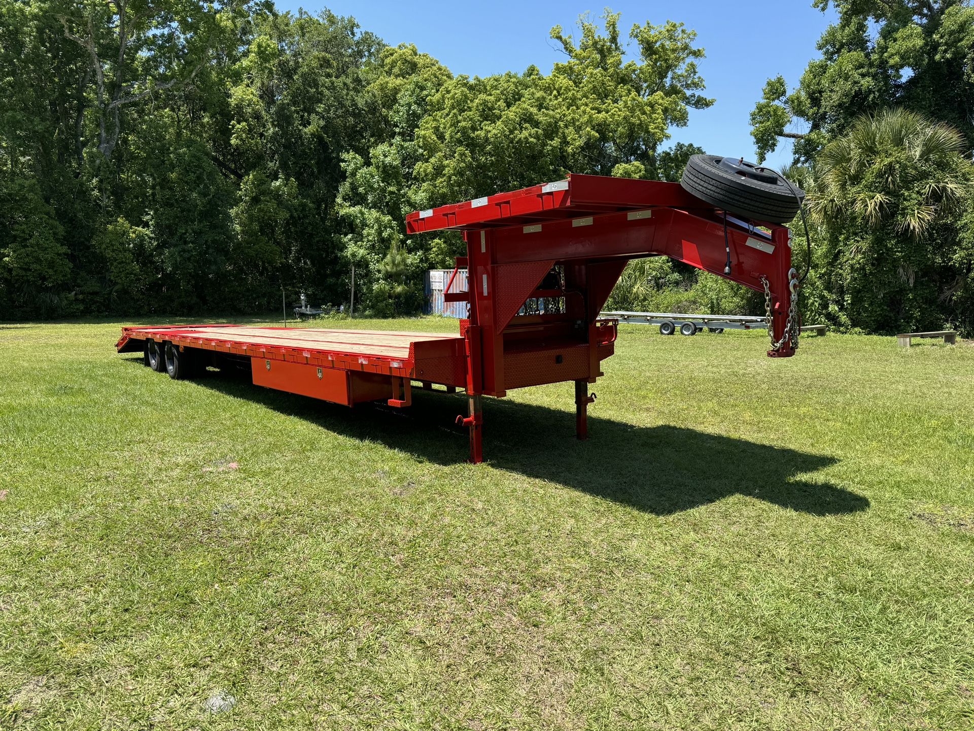 2024 Texas Pride 40ft Flat Bed Air Ride 
