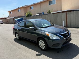 2017 Nissan Versa