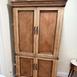 Wardrobe Beautifully Made 