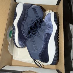 Jordan 11 toddler