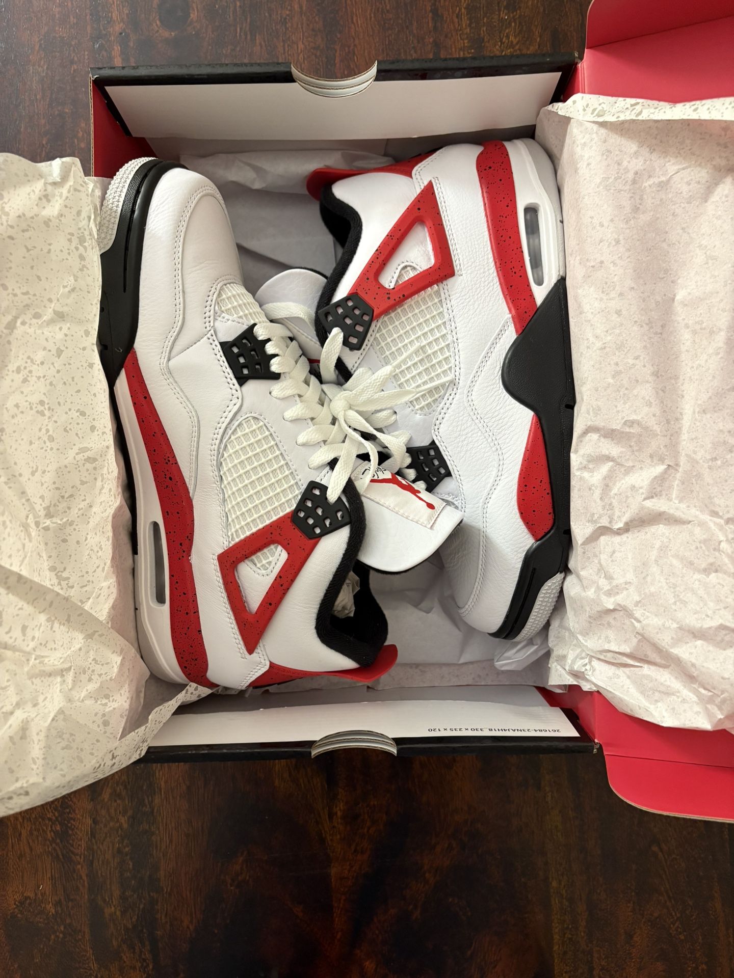 NEW Nike Air Jordan 4 Retro OG Fire Red Sneakers Size 8.5US