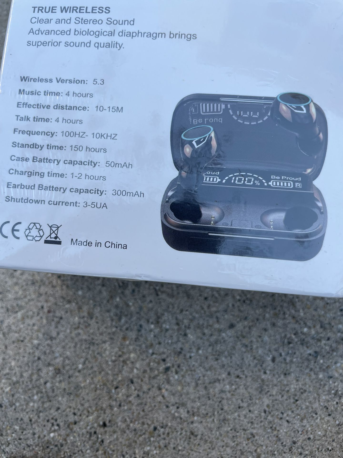 High Quality Sound Earbuds, 4hr duration, 2hr charge