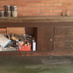 Work Bench With Vice