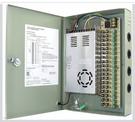 New 18 Channel 12 Volt DC Output 30A Camera Power Supply Box