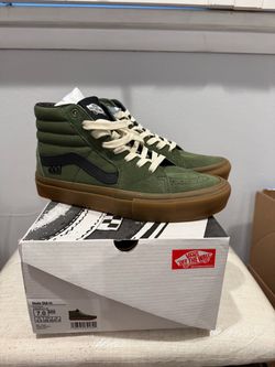 Brand New VANS men’s size 7