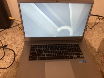 Brand New Samsung Chromebook 300