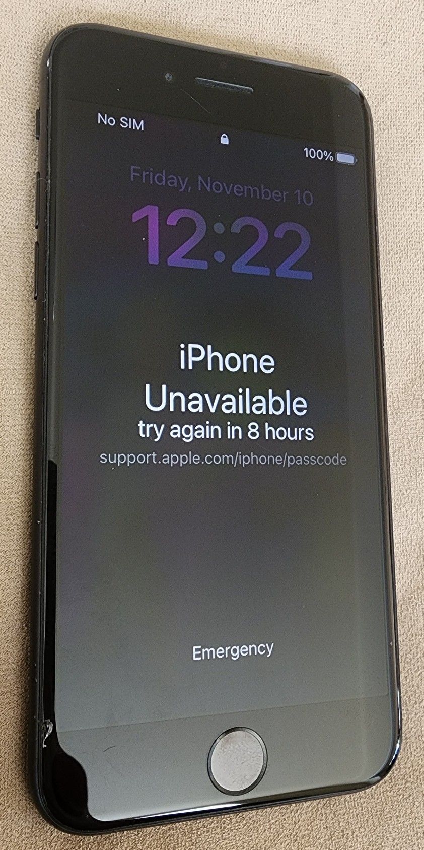 MAKE AN OFFER...Iphone 8 Locked For Parts But Works