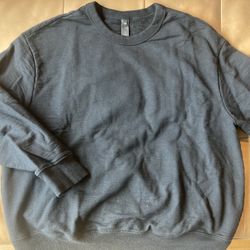 AG Sweatshirt (New) (Women’s Small)