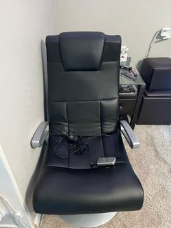 Foldable Gaming chair with speakers and subwoofer