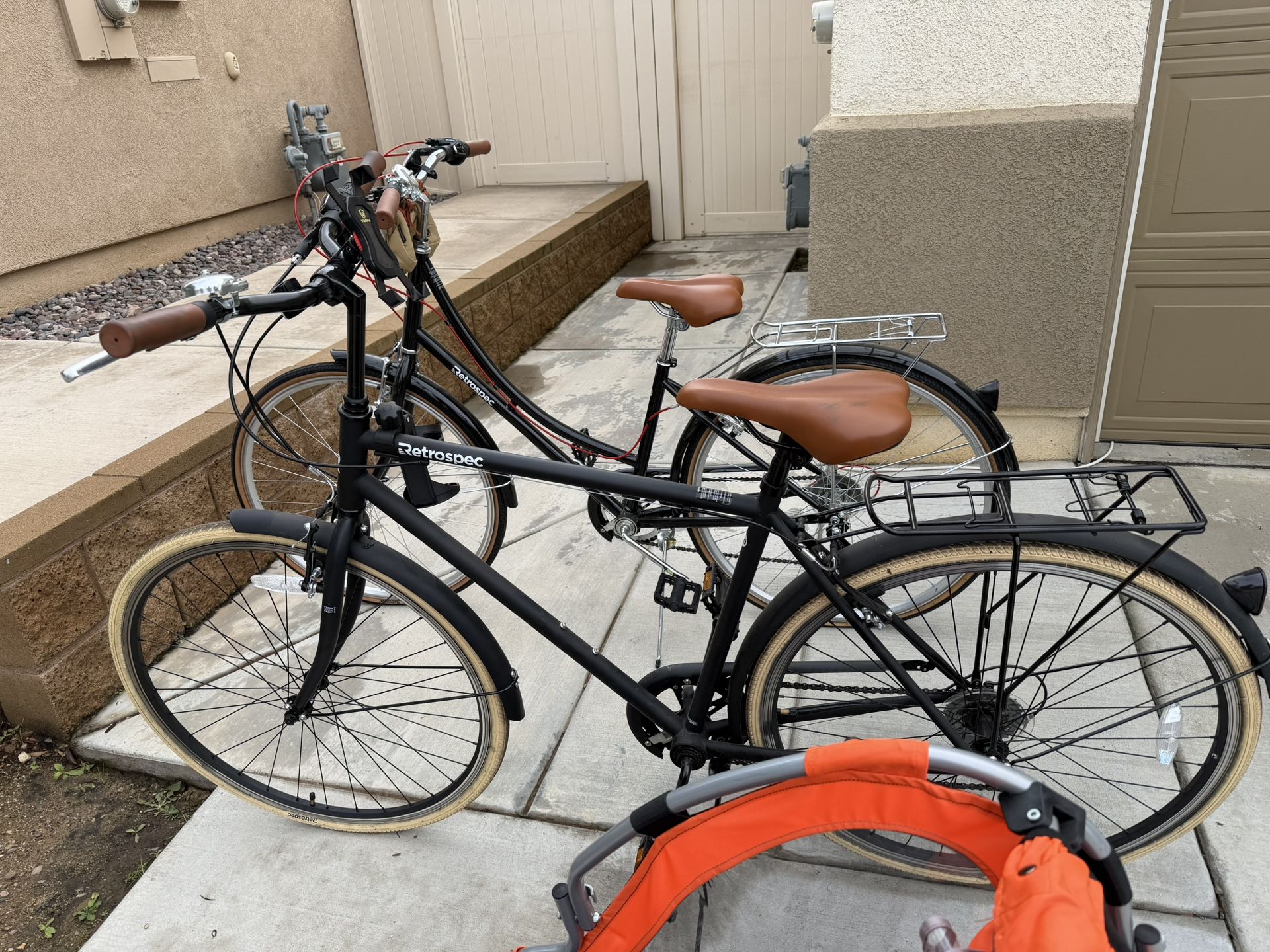 Retrospec Men’s & Women’s Bikes + Single Child Trailer – Great Condition